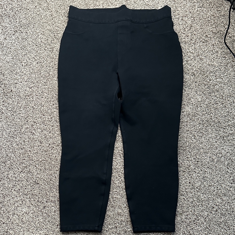 Spanx Black pull on pants size xL